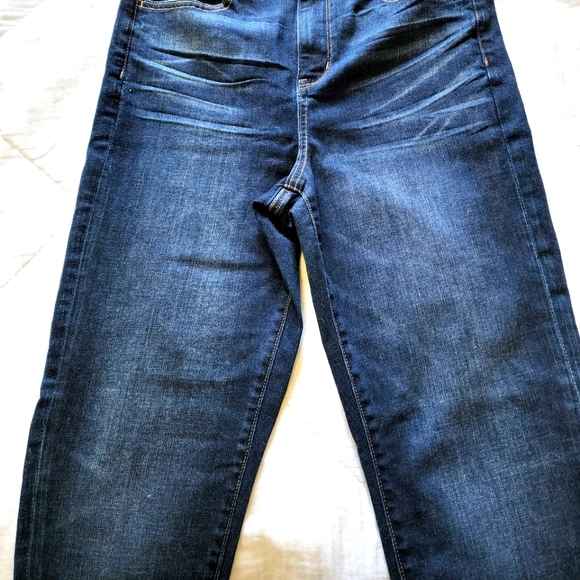American Eagle Jeans - Picture 2 of 4